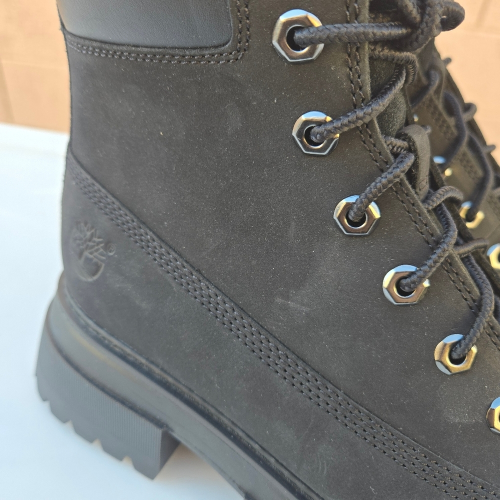 Timberland Sky Boots - Picture 4 of 15